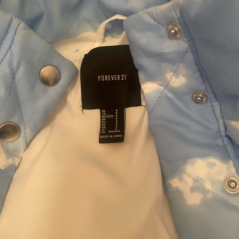 Cloud Pattern - Forever 21 - Jacket - S